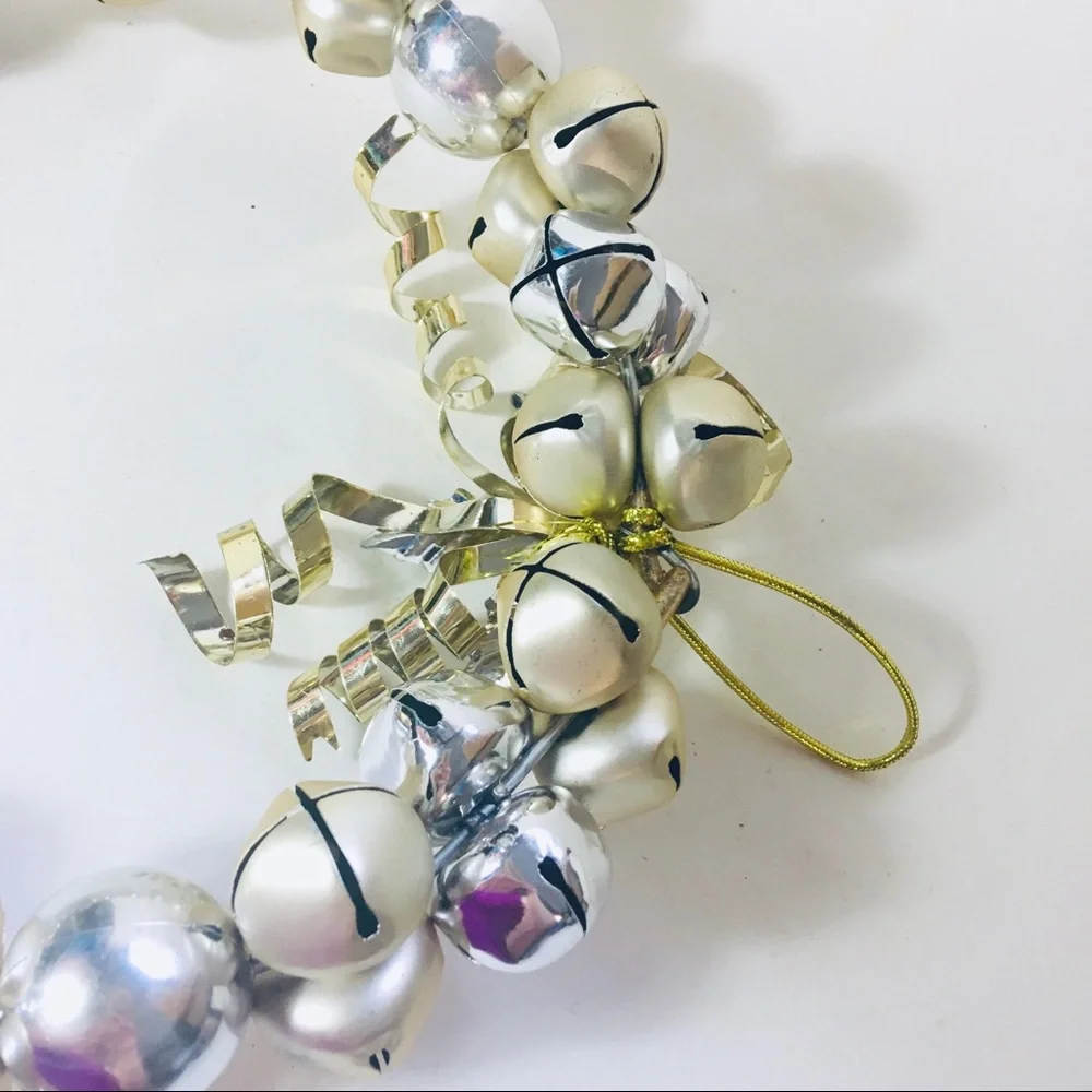 Jingle Bell Wreath • Christmas Sleighbell Jingle Bells